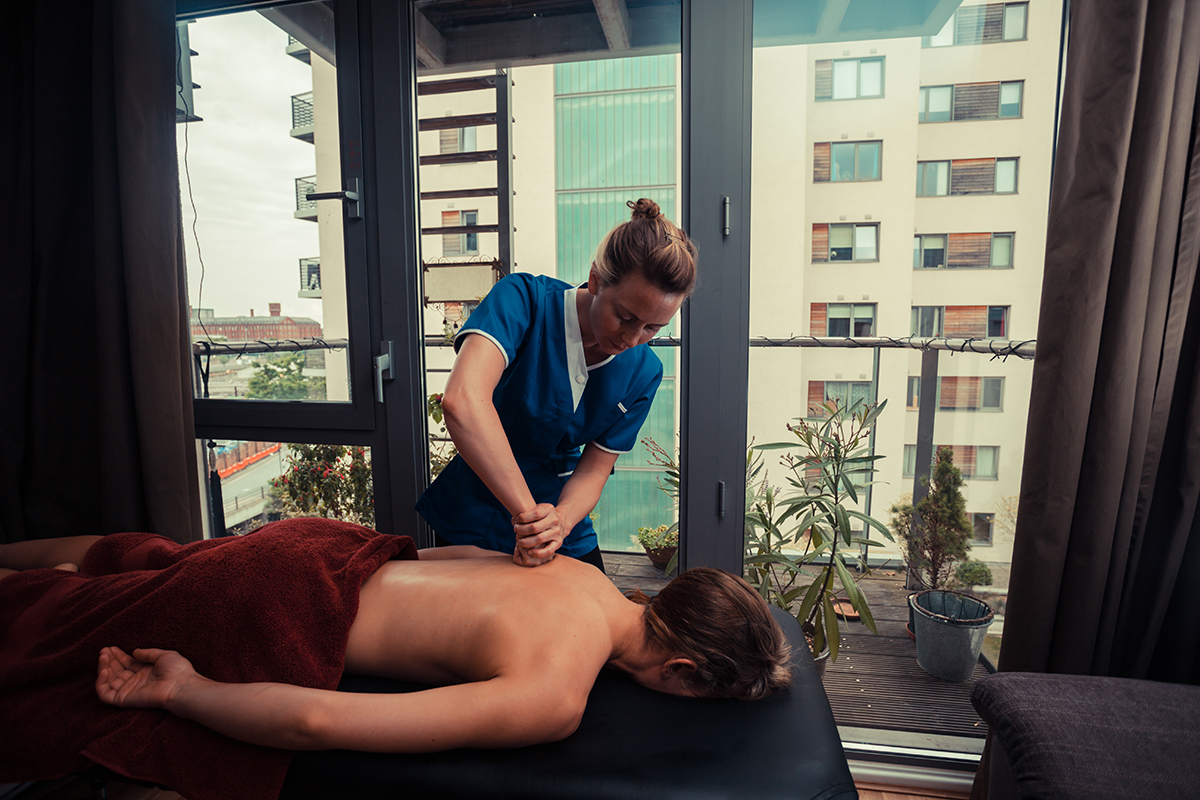 The Step-by-Step Guide to Setting Up a Massage Business at Home